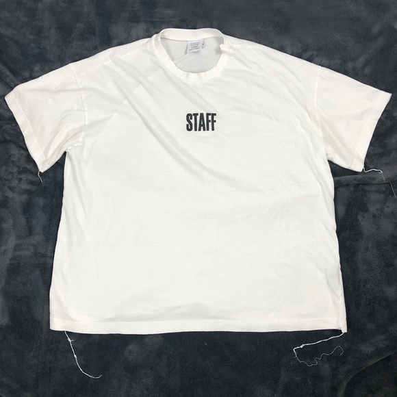 Vetements Other - Vetements Staff White Sz L T-shirt Oversized